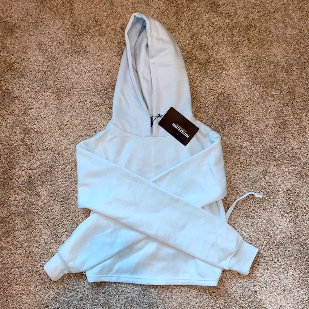 Pretty Little Thing sweatshirt